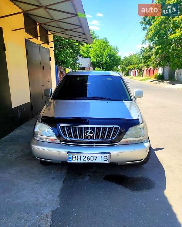 Позашляховик / Кросовер Lexus RX 2000 в Чорноморську фото 9 Позашляховик / Кросовер Lexus RX 2000 в Чорноморську