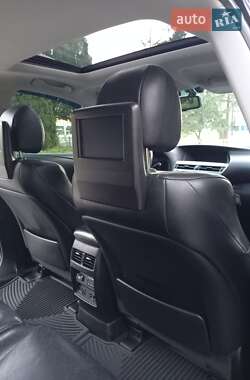 Внедорожник / Кроссовер Lexus RX 2010 в 