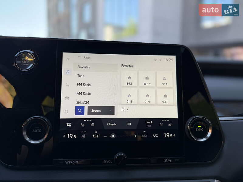 Внедорожник / Кроссовер Lexus RX 2024 в Львове