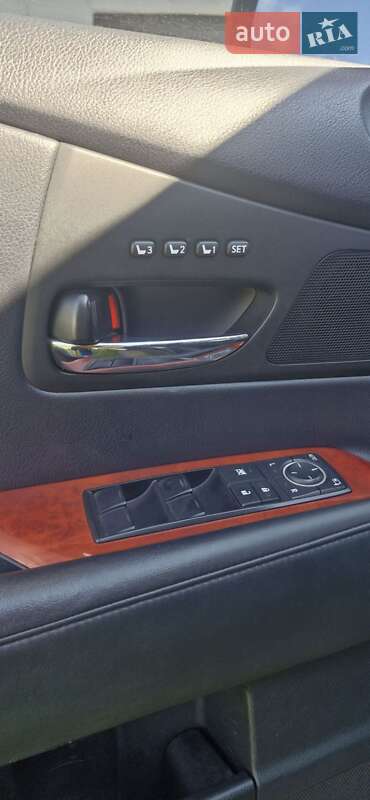 Внедорожник / Кроссовер Lexus RX 2010 в Полтаве