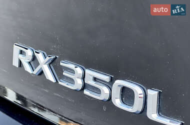 Внедорожник / Кроссовер Lexus RX 2019 в 