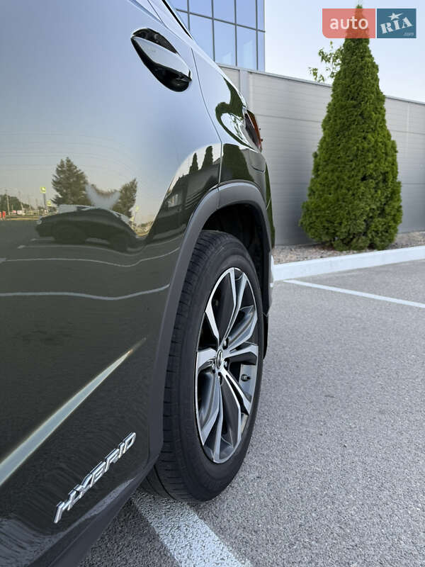 Внедорожник / Кроссовер Lexus RX 2020 в Киеве