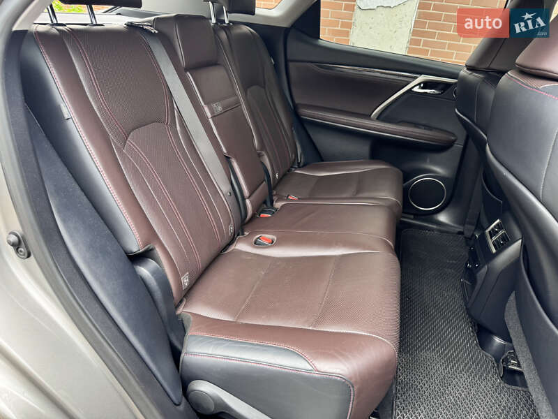 Позашляховик / Кросовер Lexus RX 2018 в Києві