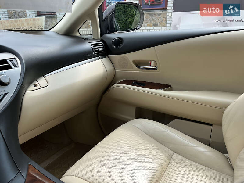 Внедорожник / Кроссовер Lexus RX 2015 в Белой Церкви