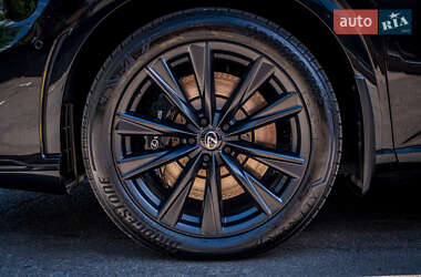 Внедорожник / Кроссовер Lexus RX 2022 в 