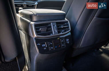 Внедорожник / Кроссовер Lexus RX 2022 в 
