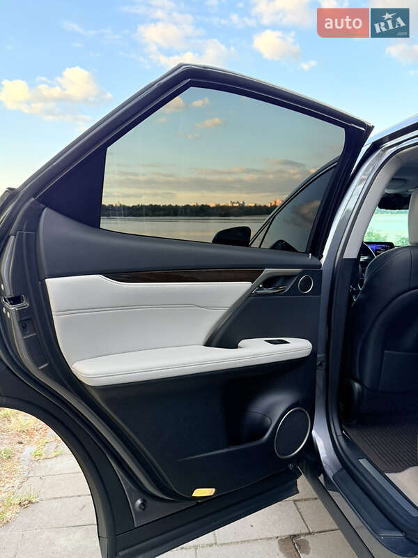 Внедорожник / Кроссовер Lexus RX 2017 в Киеве