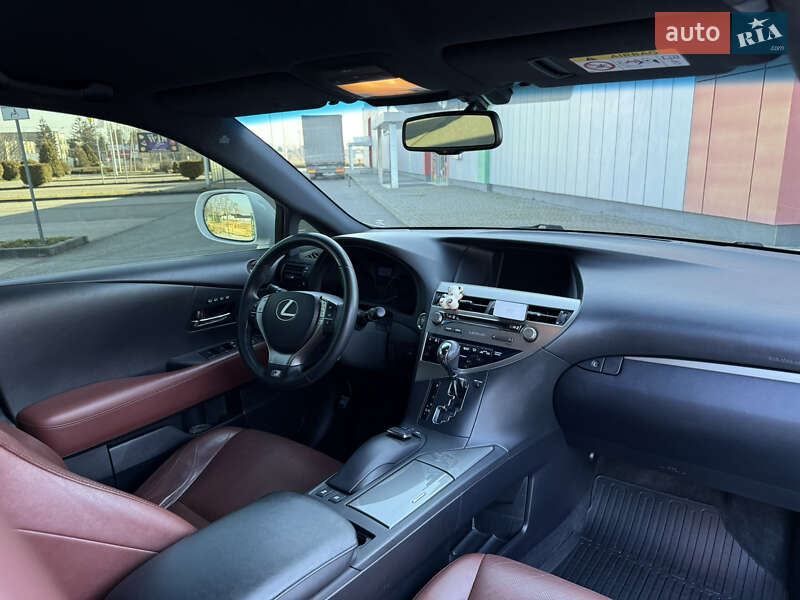 Внедорожник / Кроссовер Lexus RX 2015 в Виноградове
