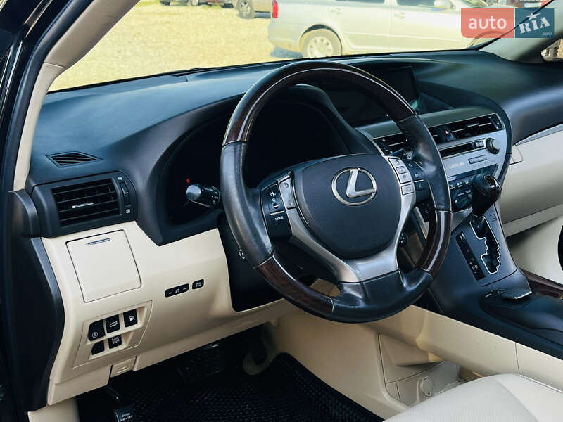 Внедорожник / Кроссовер Lexus RX 2013 в Харькове