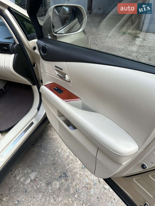 Внедорожник / Кроссовер Lexus RX 2009 в Одессе