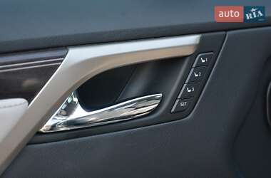 Внедорожник / Кроссовер Lexus RX 2021 в 