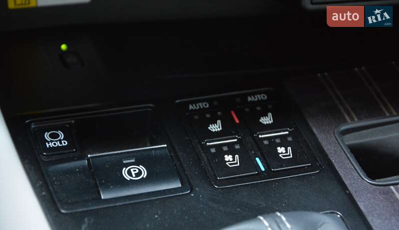 Позашляховик / Кросовер Lexus RX 2021 в Києві