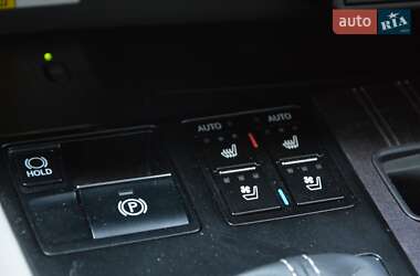 Внедорожник / Кроссовер Lexus RX 2021 в 