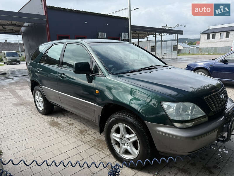 Lexus RX 1999