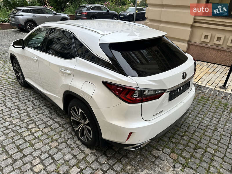 Внедорожник / Кроссовер Lexus RX 2016 в Киеве