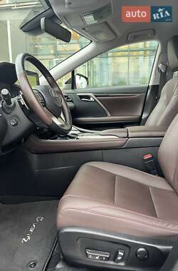 Внедорожник / Кроссовер Lexus RX 2021 в 