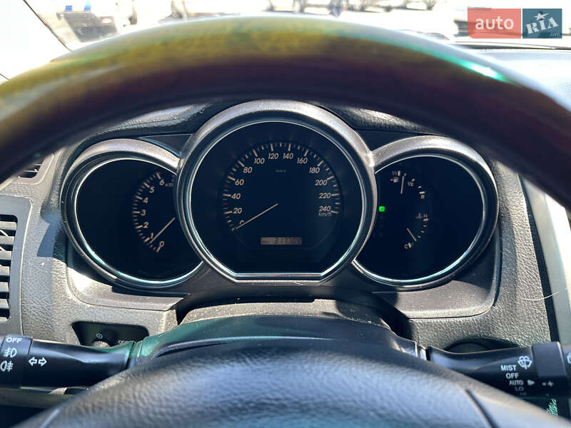 Позашляховик / Кросовер Lexus RX 2006 в Чернівцях