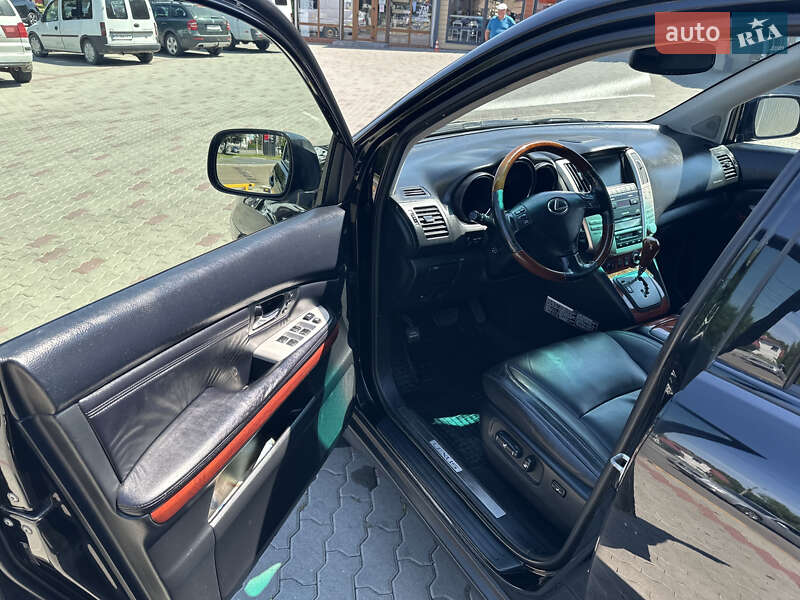 Позашляховик / Кросовер Lexus RX 2006 в Чернівцях