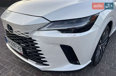 Внедорожник / Кроссовер Lexus RX 2024 в 