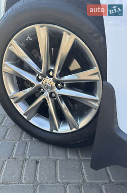 Внедорожник / Кроссовер Lexus RX 2012 в 