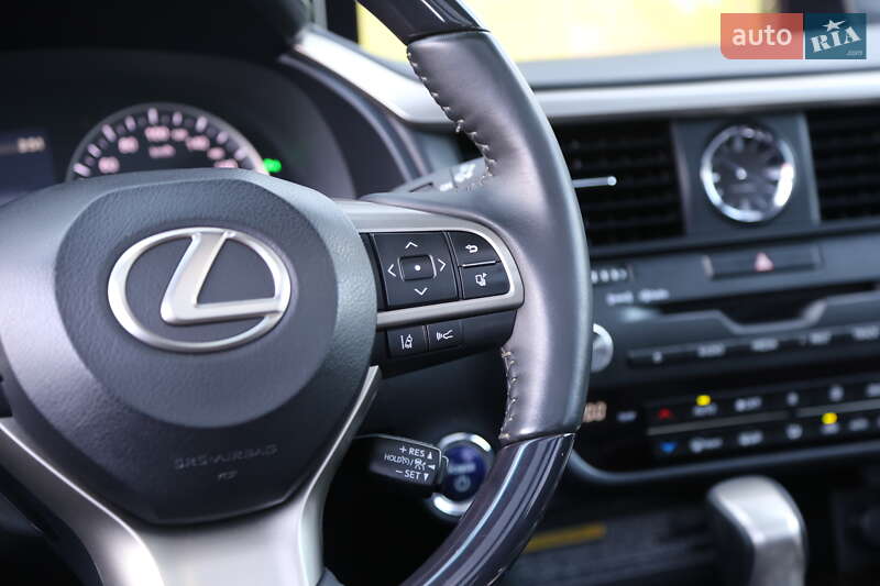 Внедорожник / Кроссовер Lexus RX 2018 в Киеве