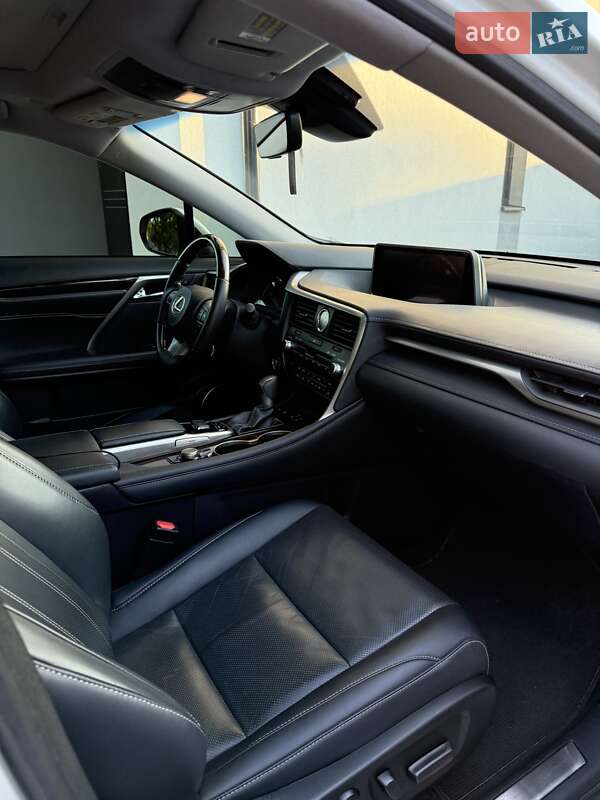 Внедорожник / Кроссовер Lexus RX 2019 в Львове