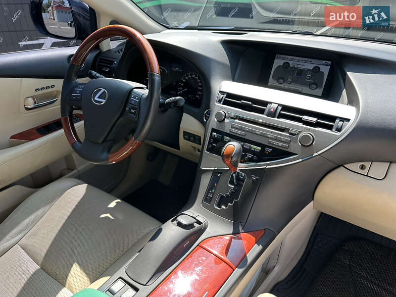 Позашляховик / Кросовер Lexus RX 2010 в Києві