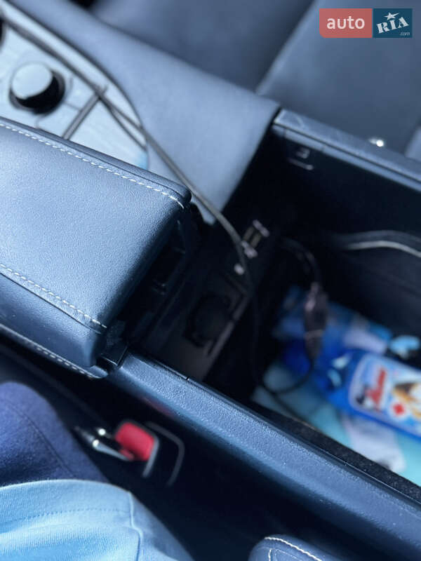 Позашляховик / Кросовер Lexus RX 2016 в Києві фото 27 Позашляховик / Кросовер Lexus RX 2016 в Києві