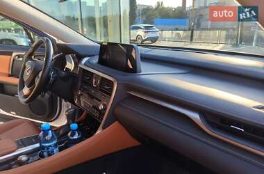 Внедорожник / Кроссовер Lexus RX 2021 в 