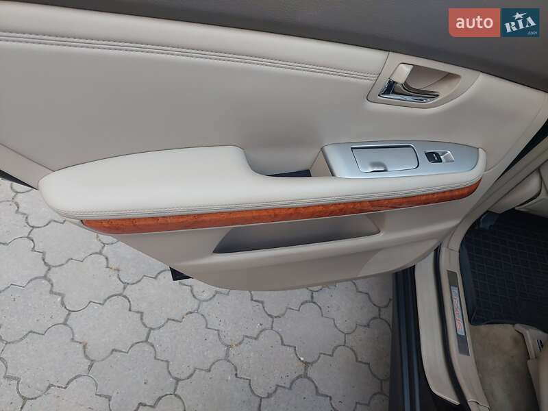 Внедорожник / Кроссовер Lexus RX 2006 в Черкассах