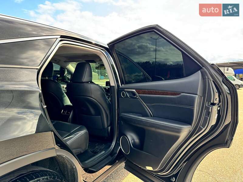 Позашляховик / Кросовер Lexus RX 2017 в Дніпрі