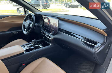 Внедорожник / Кроссовер Lexus RX 2023 в 