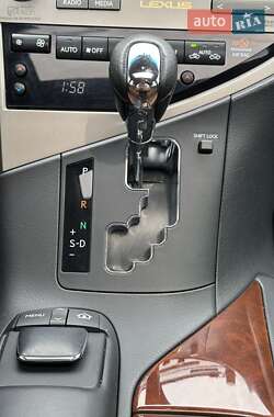 Внедорожник / Кроссовер Lexus RX 2012 в 