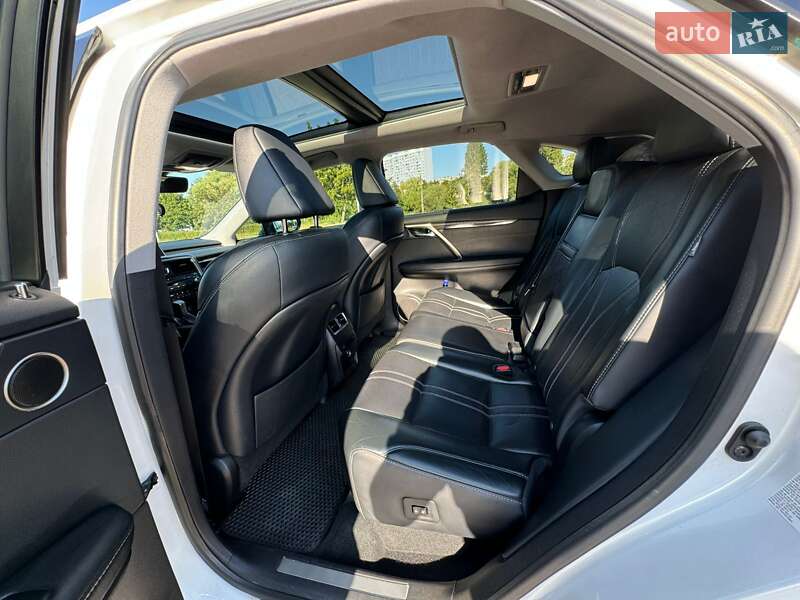 Позашляховик / Кросовер Lexus RX 2017 в Києві