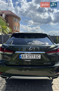 Внедорожник / Кроссовер Lexus RX 2020 в 