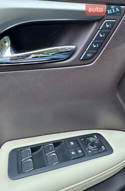 Позашляховик / Кросовер Lexus RX 2019 в 