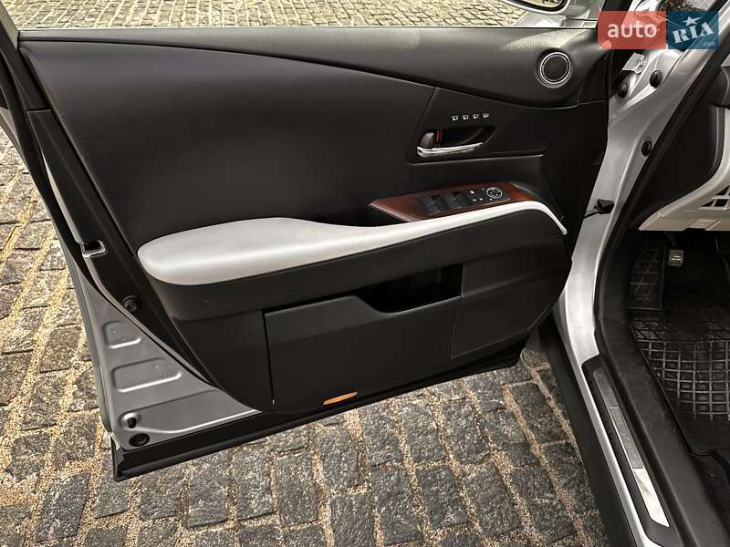 Внедорожник / Кроссовер Lexus RX 2011 в Харькове