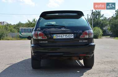 Внедорожник / Кроссовер Lexus RX 2000 в 