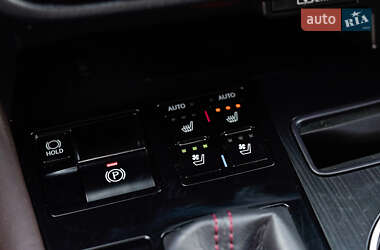 Внедорожник / Кроссовер Lexus RX 2021 в 