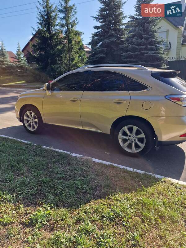 Внедорожник / Кроссовер Lexus RX 2010 в Киеве