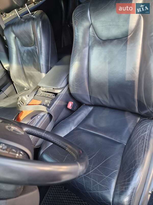 Внедорожник / Кроссовер Lexus RX 2010 в Киеве