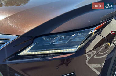 Позашляховик / Кросовер Lexus RX 2016 в 