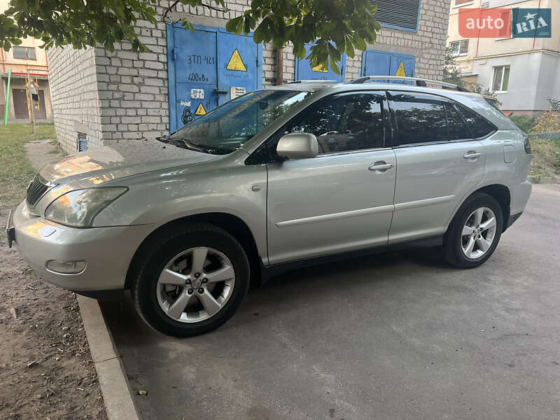 Внедорожник / Кроссовер Lexus RX 2003 в 