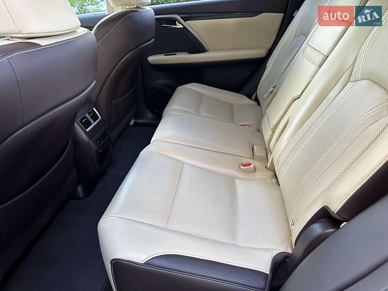 Внедорожник / Кроссовер Lexus RX 2017 в Киеве