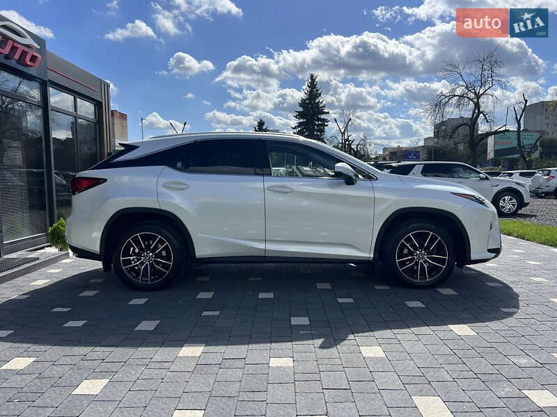 Внедорожник / Кроссовер Lexus RX 2017 в Ужгороде