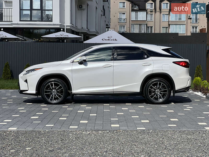 Внедорожник / Кроссовер Lexus RX 2017 в Ужгороде