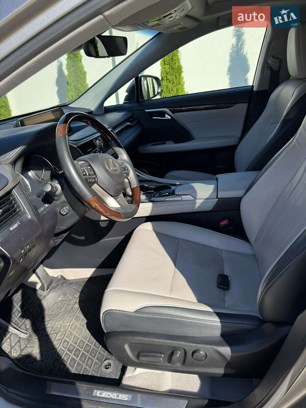 Внедорожник / Кроссовер Lexus RX 2018 в Одессе