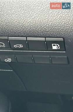 Внедорожник / Кроссовер Lexus RX 2015 в 