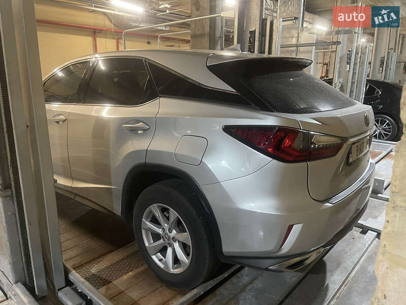 Внедорожник / Кроссовер Lexus RX 2017 в Киеве