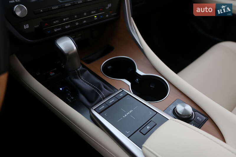 Внедорожник / Кроссовер Lexus RX 2020 в Киеве фото 21 Внедорожник / Кроссовер Lexus RX 2020 в Киеве